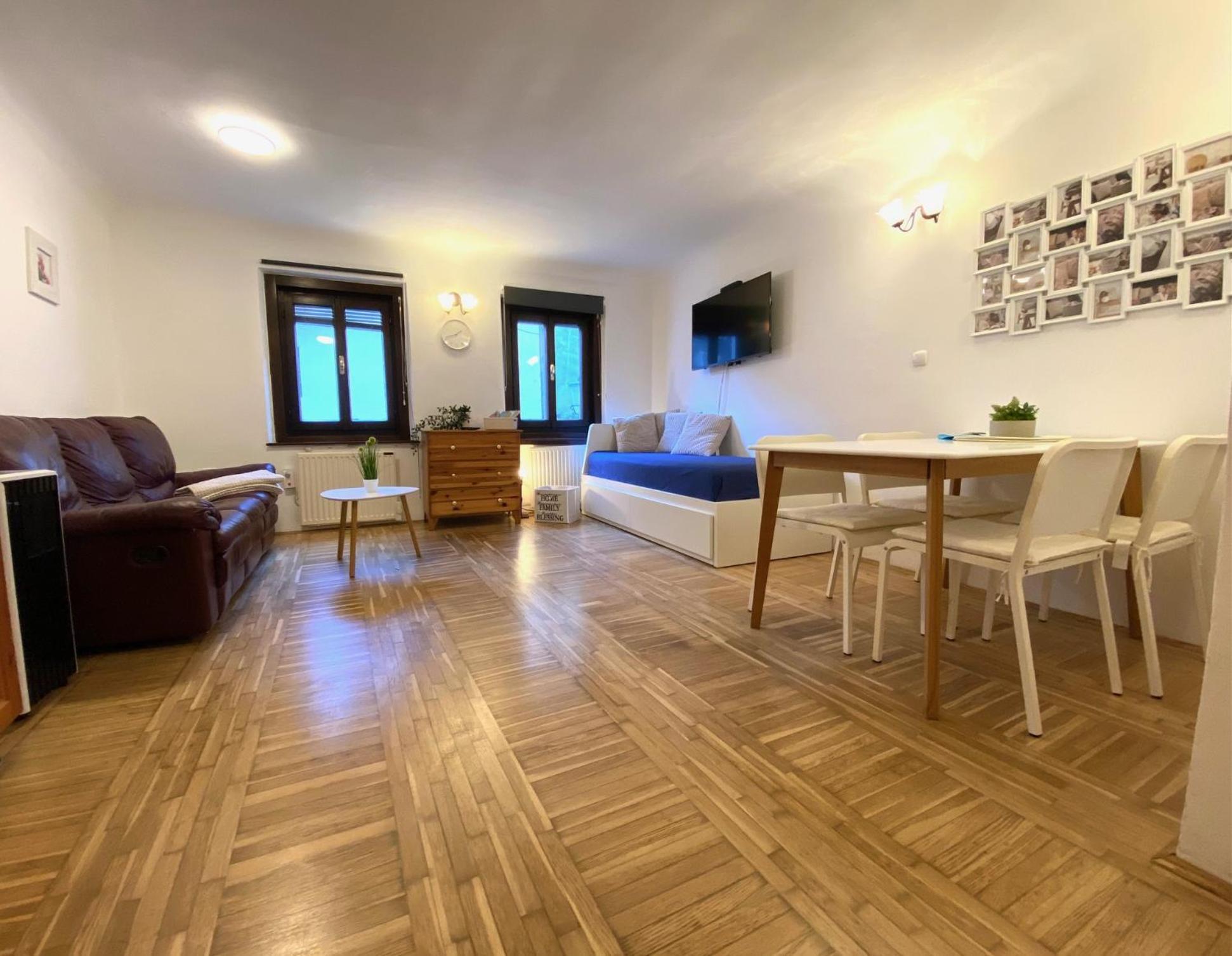 Under The Castle Apartments לובליאנה מראה חיצוני תמונה